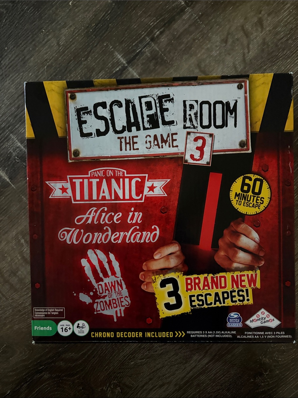 Spin Master Escape Room The Game 3 Board Game Titanic Alice Zombies